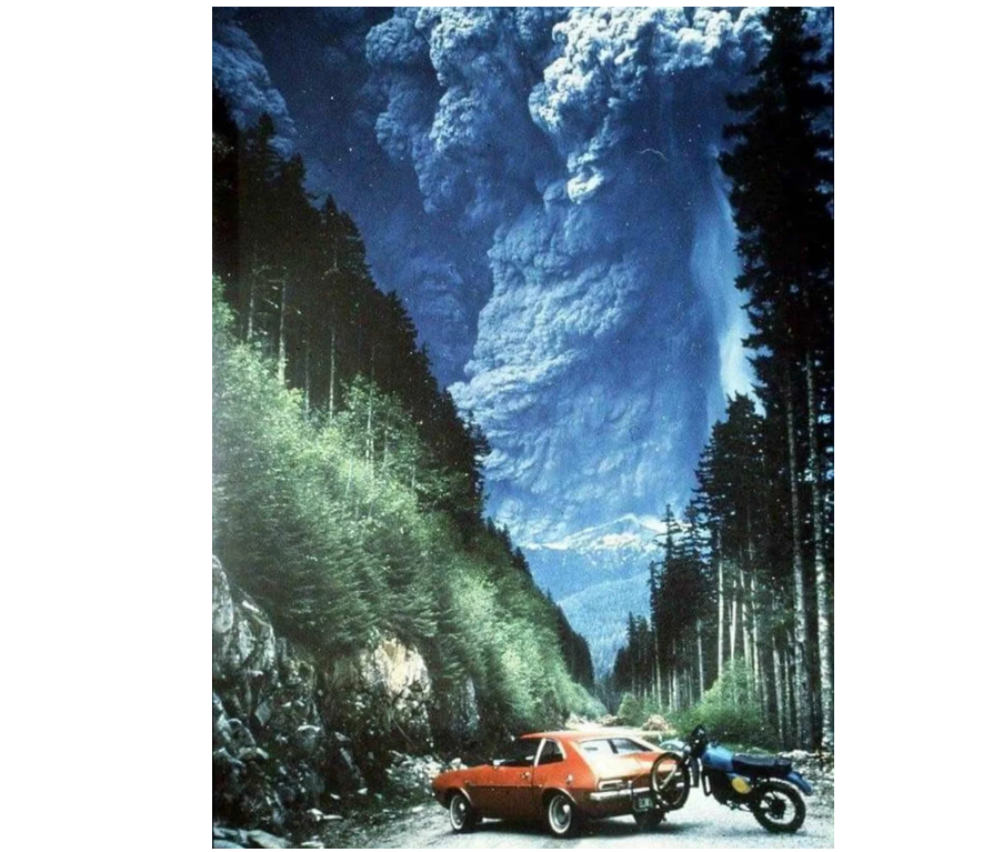 towering clouds of ash at Mount St Helens